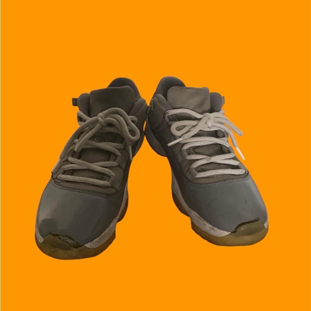 Mens Jordan 11s
